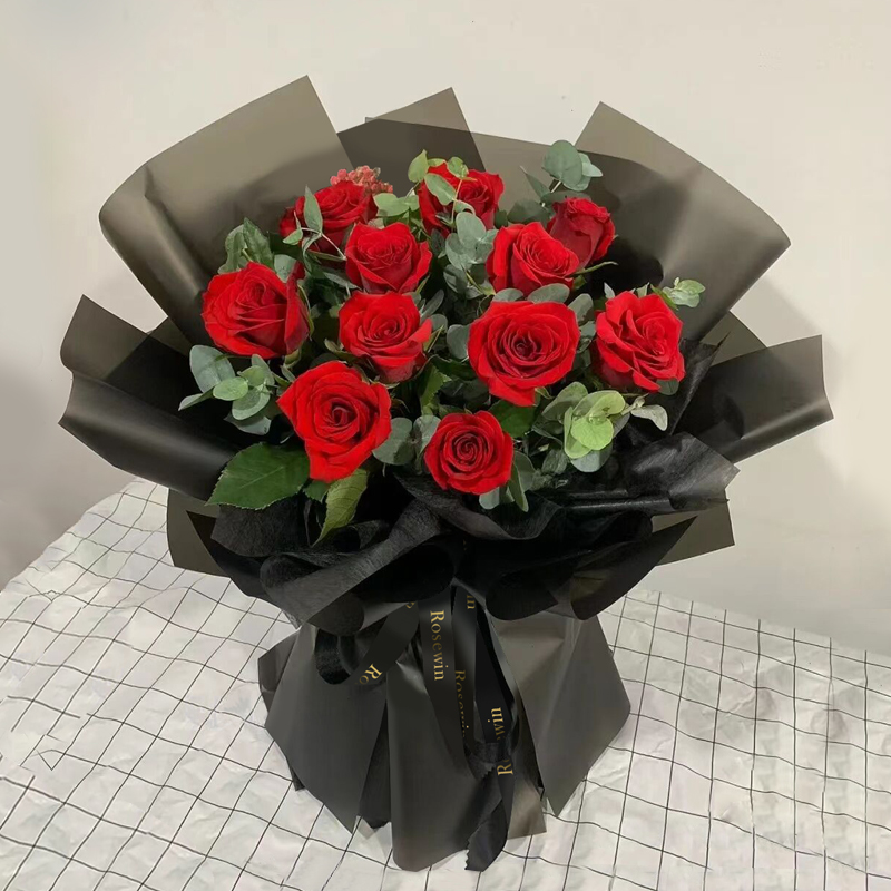 百合鮮花怎樣才能保持長(zhǎng)久的新鮮？