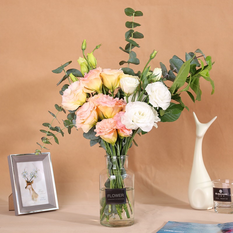 周?chē)ǖ?呂梁