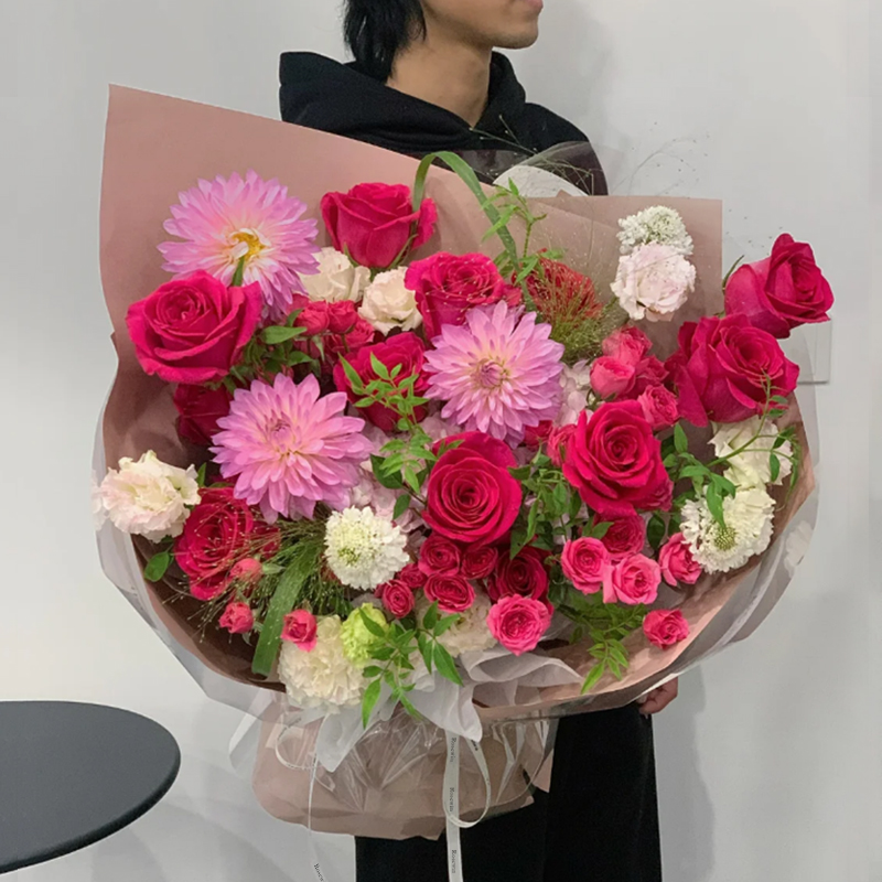深圳鮮花網(wǎng)站：一網(wǎng)打盡的花藝世界