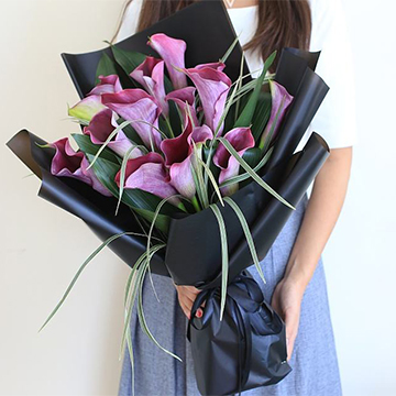 馬蹄蓮花束