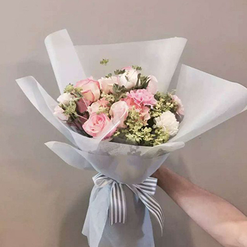 混搭玫瑰花花束