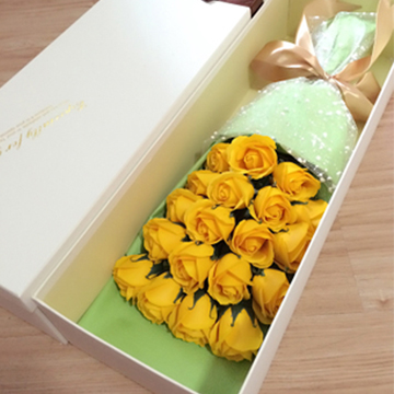 黄玫瑰花盒