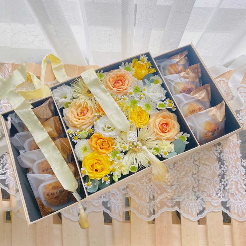 花好月圆-中秋月饼鲜花礼盒 中秋节送花可以送哪些鲜花？德阳花店哪家好