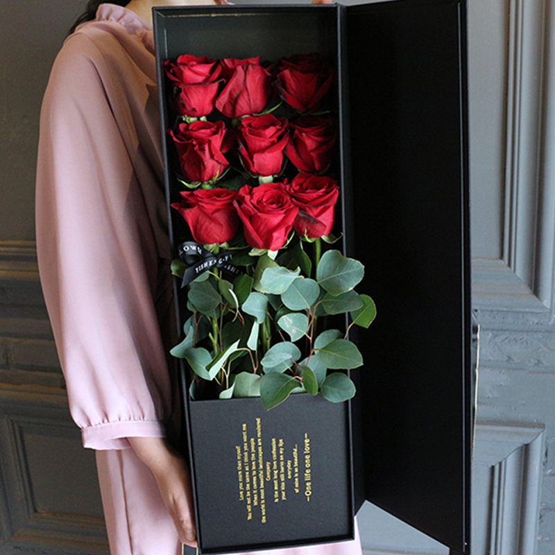 布拉格之恋-9朵进口红玫瑰 商丘同城鲜花速递哪家好？天秤座女生喜欢什么花