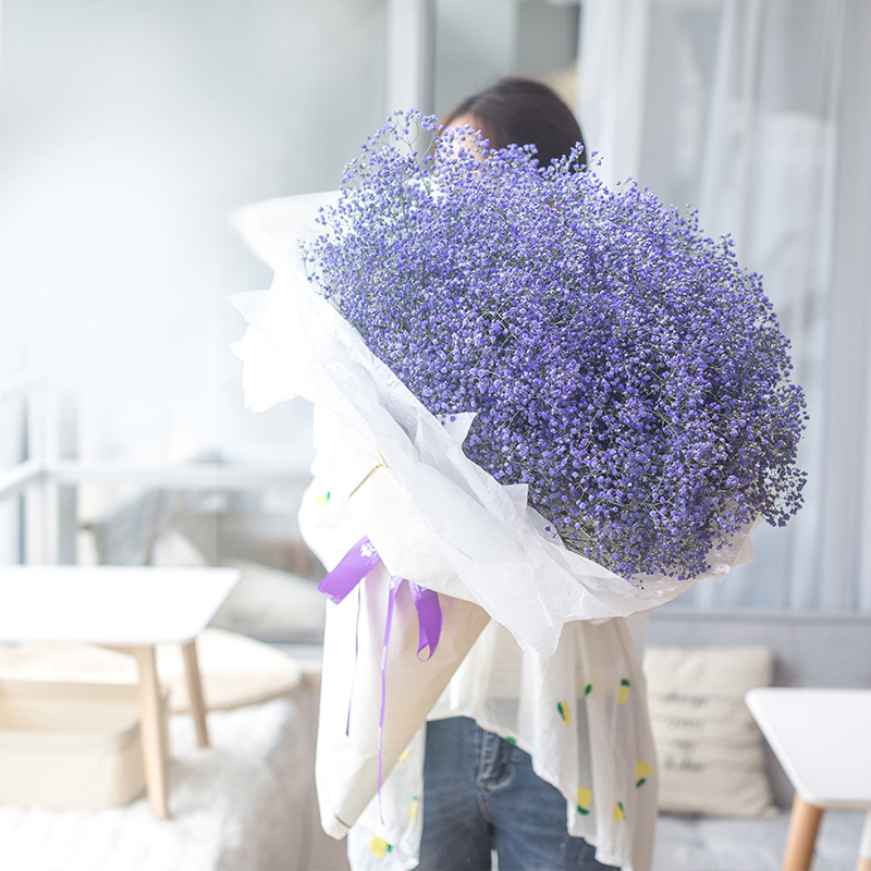 *幸福的时刻-紫色满天星熊抱花束 四平节日订花花店哪好？什么鲜花是象征母亲对孩子的爱