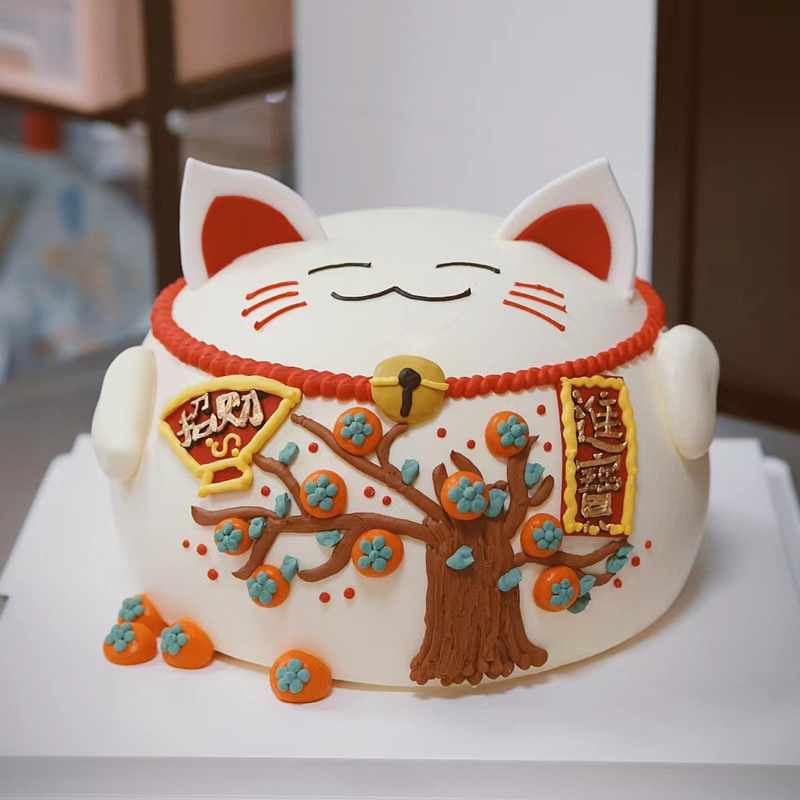 招财猫主题手绘鲜奶蛋糕 45岁男士生日可以准备什么礼物？还不知道买什么礼物的看过来